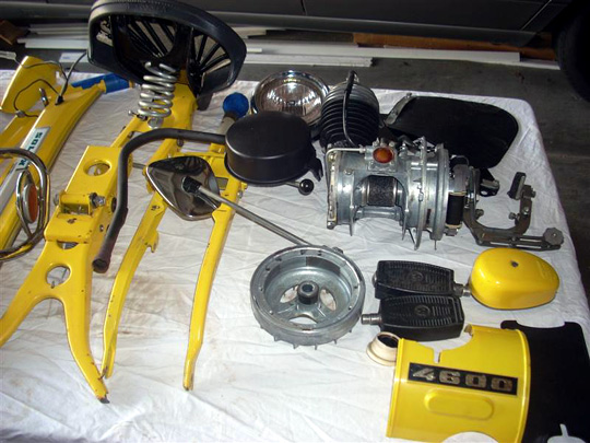 capot moteur jaune solex 5000