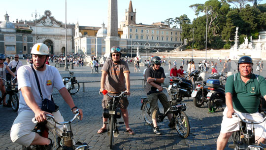 Les Solex sur la Piazza del Popolo