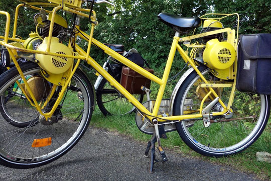 Un ancien vélo de la Poste reconverti...