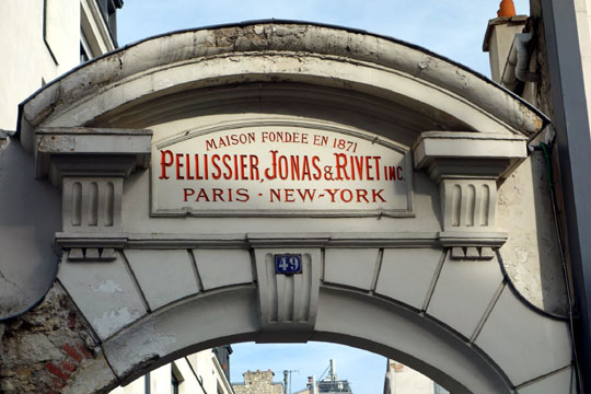 Pellissier Jonas & Rivet Inc. 49 rue de Bagnolet, Peaux de lapins